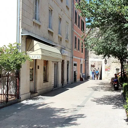 Mimica-croatia , , Center Omis